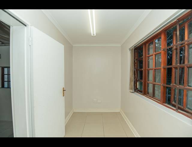 2 BEDROOM TOWNHOUSE FOR SALE IN GLENROY PARK